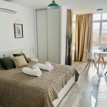 Aguila Apartment, Apartment