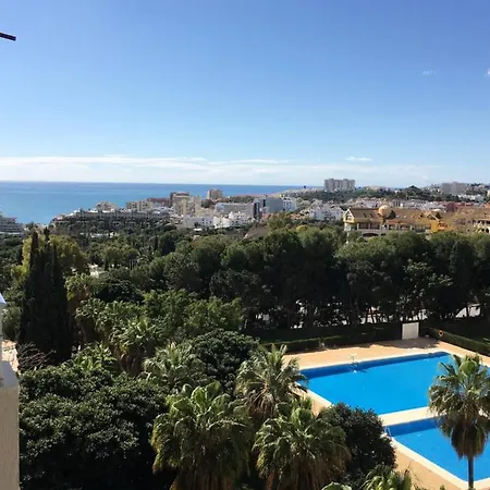 Aguila Apartment, Apartment *